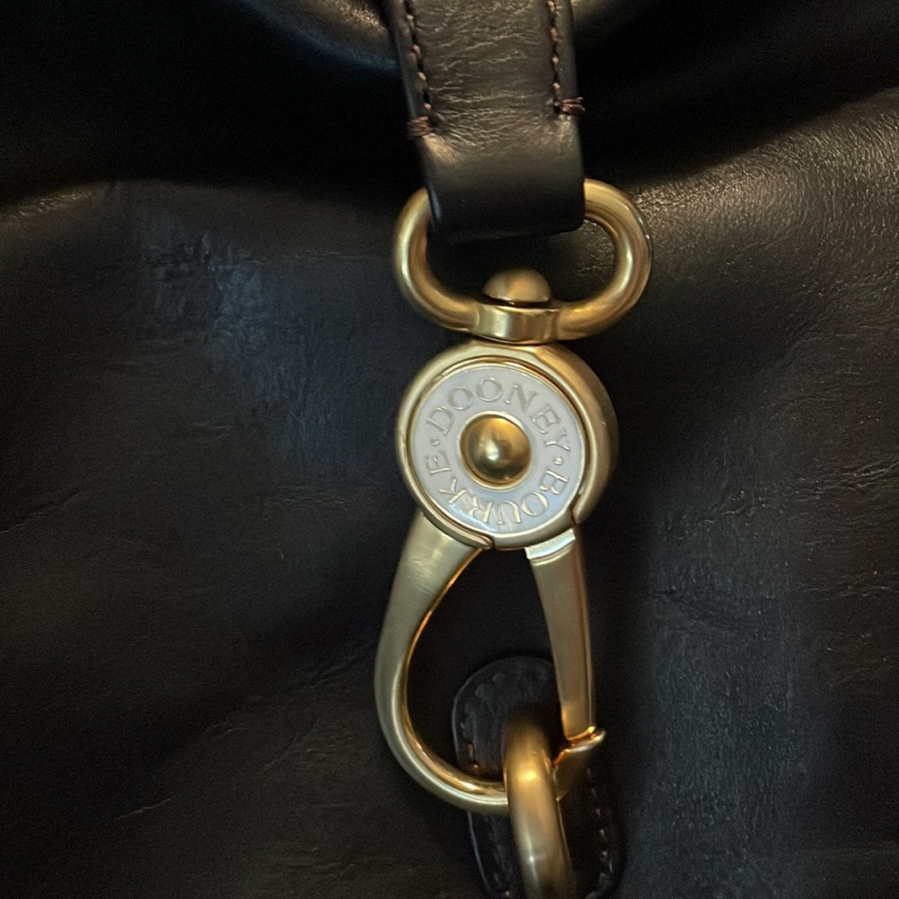 Dooney & Bourke purse Brand new never used - Picture 3 of 10